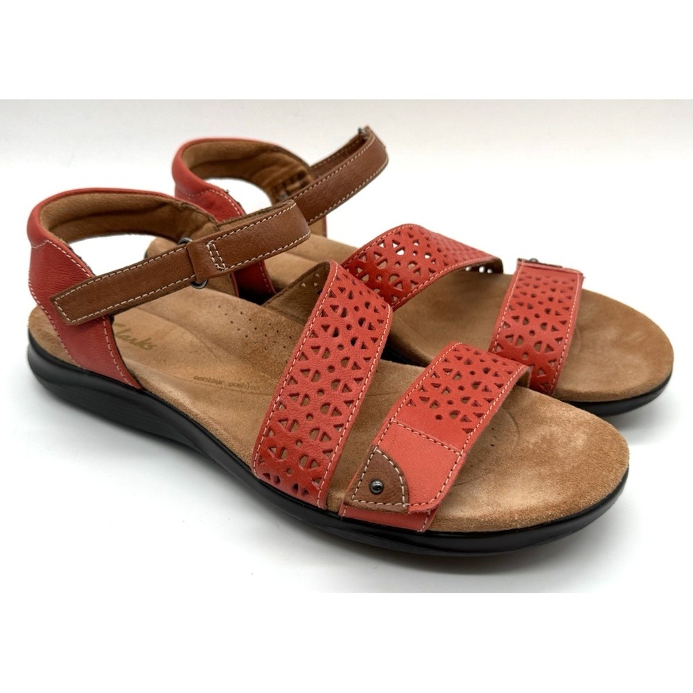 Clarks Kitly Way Women Size US 9M/UK 6.5 Cut Out Detailed Strappy Wedge Sandals